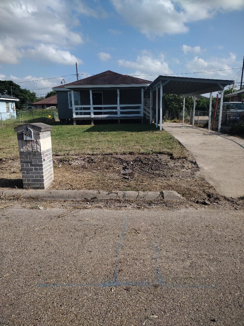 2109 Buena Vista